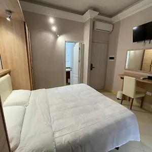 Ambasada Bed & Breakfast Roma