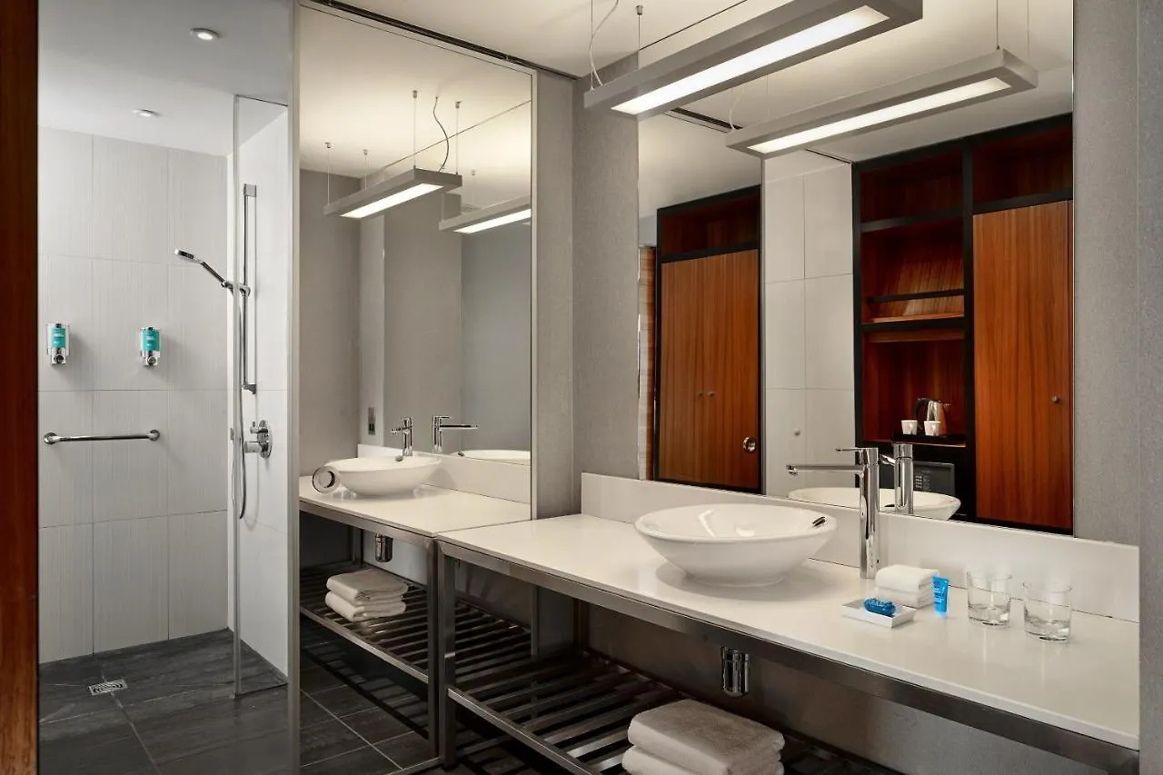 Hotel Aloft London Excel 4*,  Regno Unito
